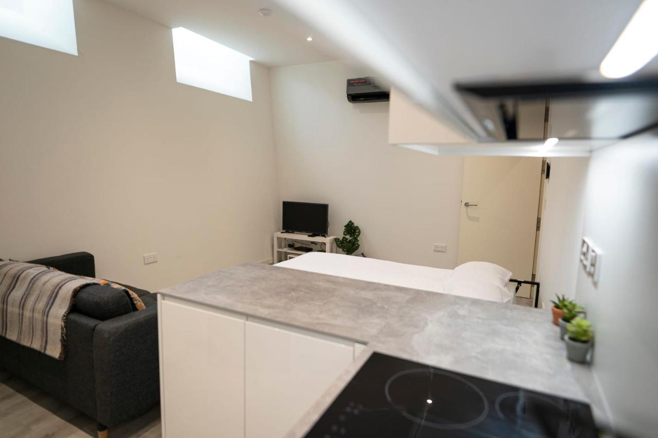 Sylvain Suites-Hosted By Sweetstay Гибралтар Екстериор снимка