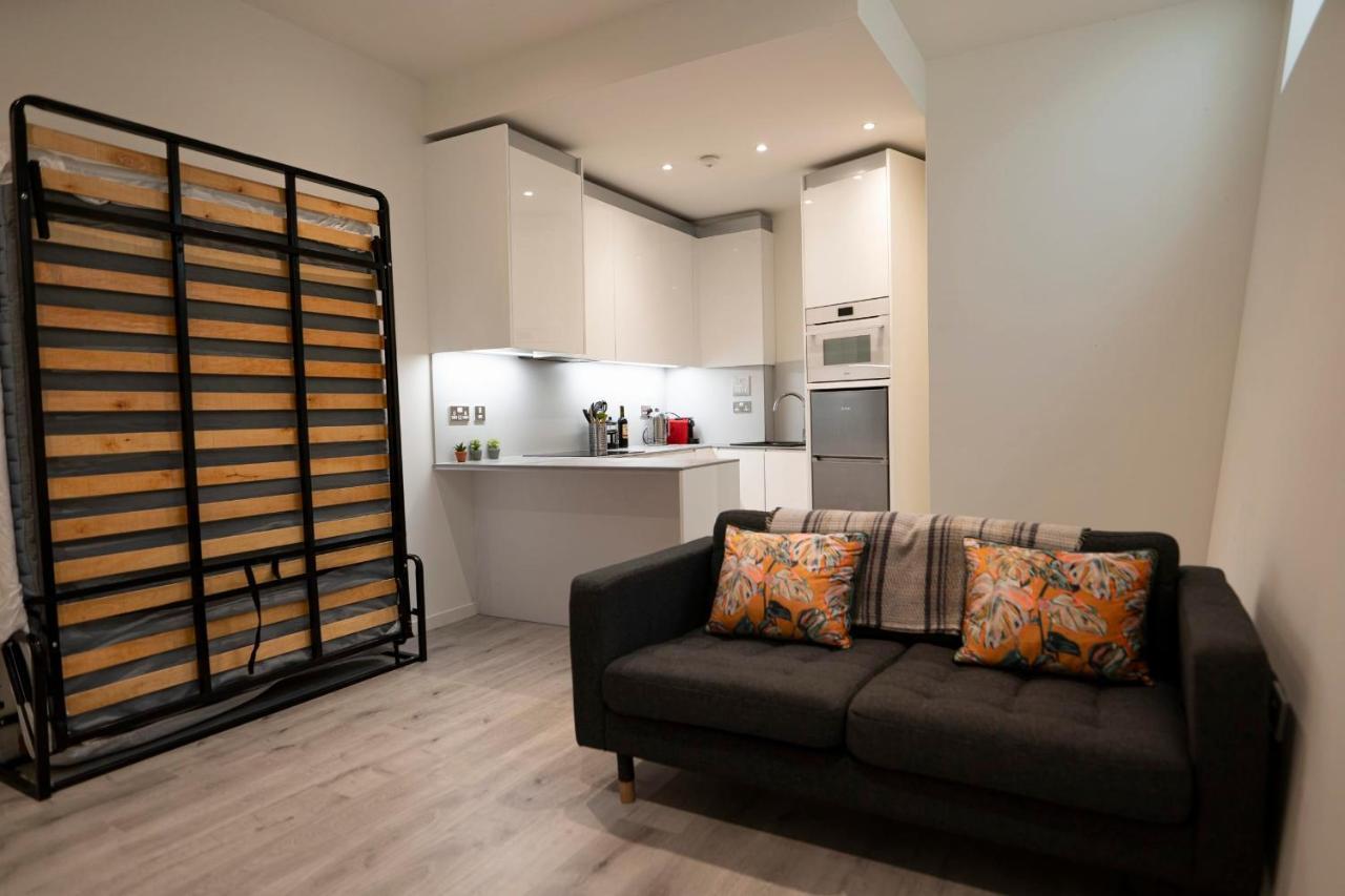 Sylvain Suites-Hosted By Sweetstay Гибралтар Екстериор снимка